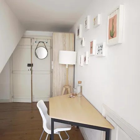 In Lisbon's Bairro Alto In Shared Séjour chez l'habitant